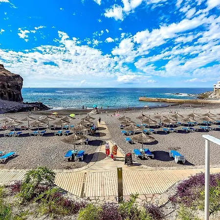 Ocean View 2bdr. Triplex Apartman