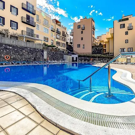 Ocean View 2bdr. Triplex 아파트 *